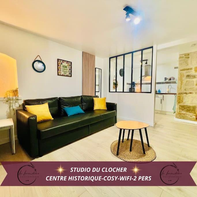 Ferienwohnung Studio Du Clocher - Centre Historique, Cosy, Wifi, 2 Personnes Istres Exterior foto